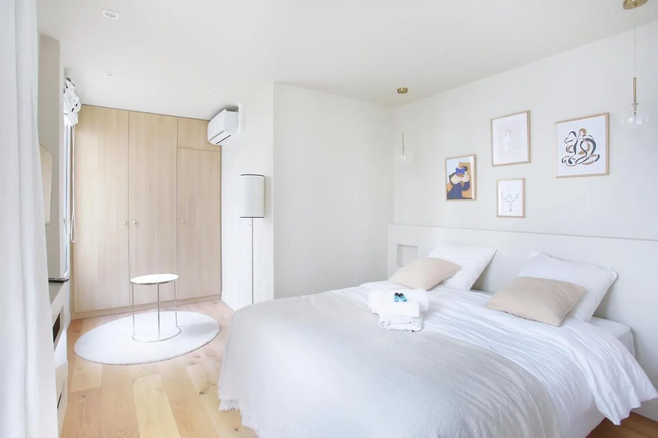Residence In The Center Of Paris By Studio Prestige 0*,  France