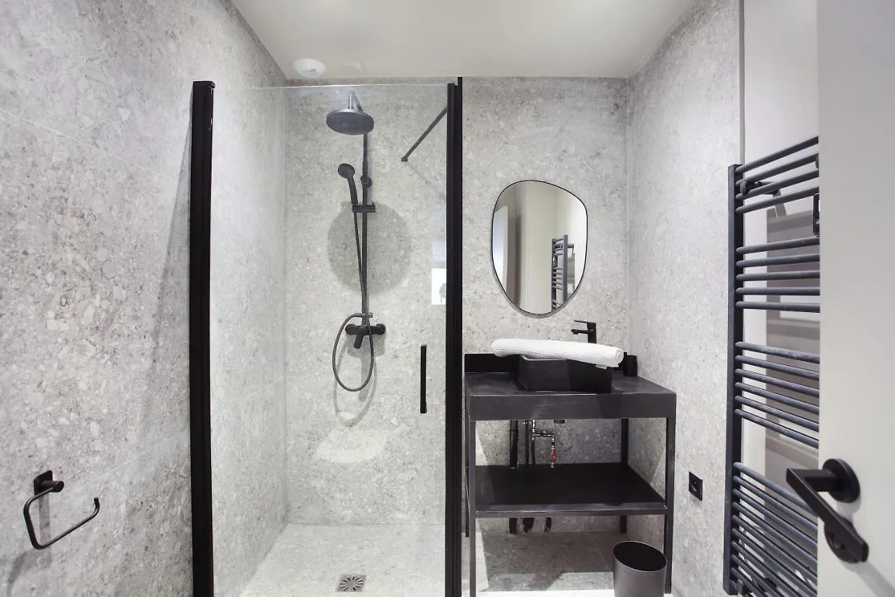 Residence In The Center Of Paris By Studio Prestige Apartment