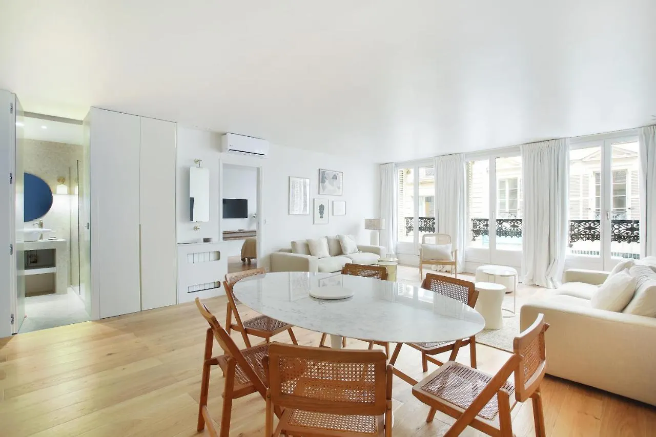 Residence In The Center Of Paris By Studio Prestige 0*,  Γαλλία